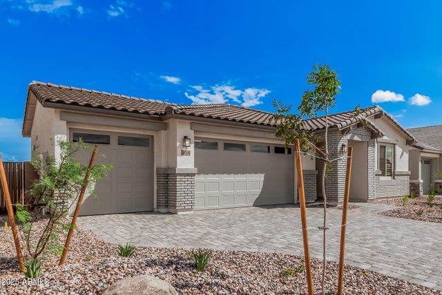 12360 W PARKWAY Lane, Avondale, AZ 85323