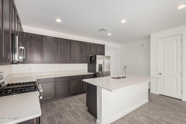 12360 W PARKWAY Lane, Avondale, AZ 85323