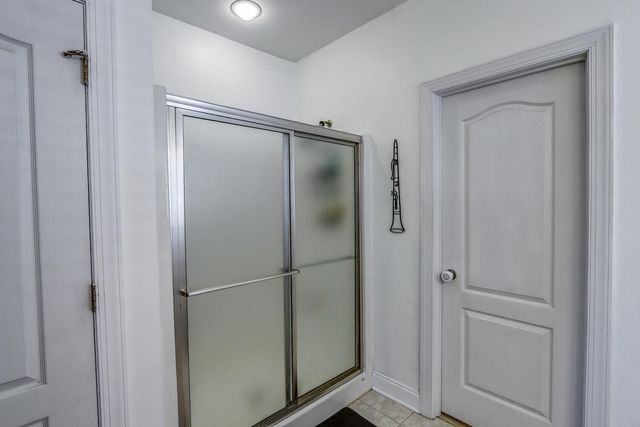 1040 Cranberry CT, Moneta, VA 24121