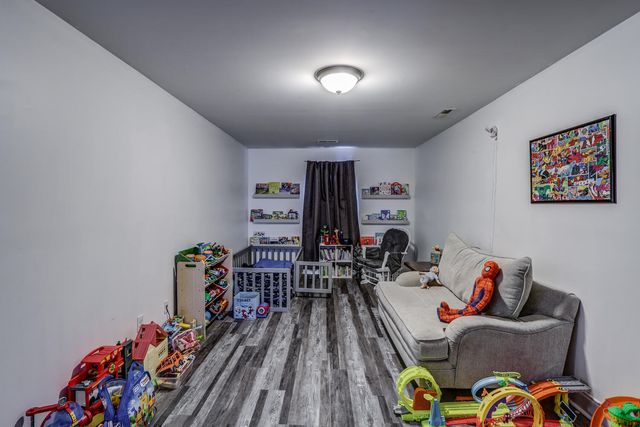 1040 Cranberry CT, Moneta, VA 24121