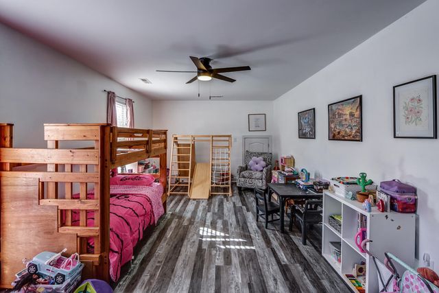 1040 Cranberry CT, Moneta, VA 24121