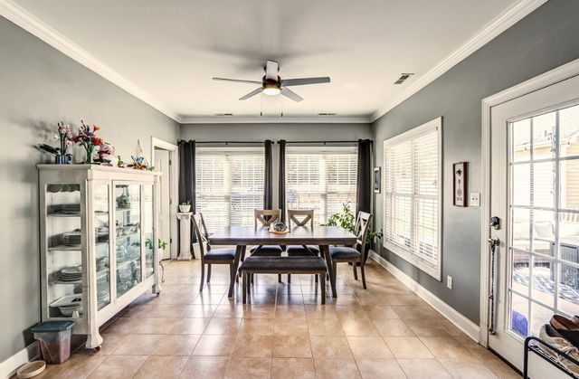 1040 Cranberry CT, Moneta, VA 24121