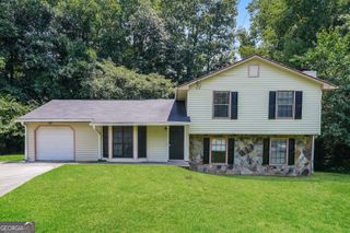 5517 Hadrian Court, Lithonia, GA 30058