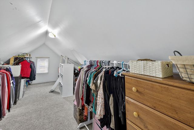 106 5th Street NE, Stewartville, MN 55976