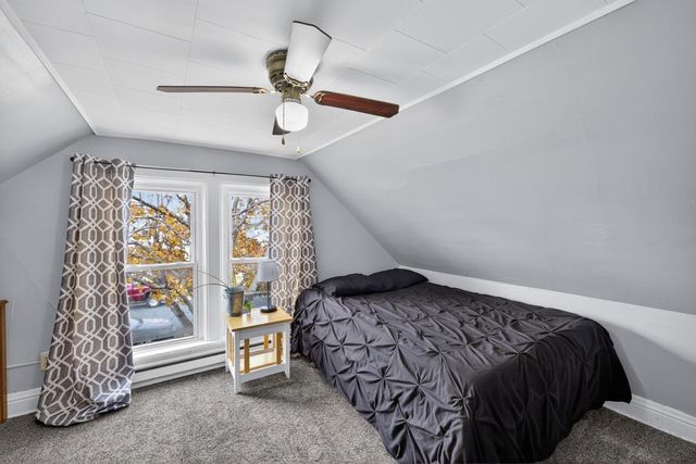 106 5th Street NE, Stewartville, MN 55976