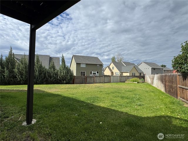 1906 W Peakview Drive, Ellensburg, WA 98926