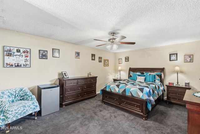 2014 W HIGHLAND Avenue, Phoenix, AZ 85015