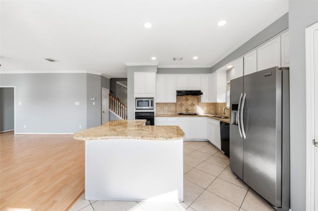 6706 Portuguese Bend Dr, Missouri City, TX 77459