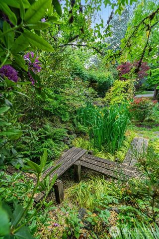 2701 NE 94th Street, Seattle, WA 98115