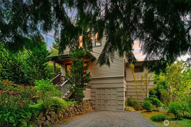 2701 NE 94th Street, Seattle, WA 98115