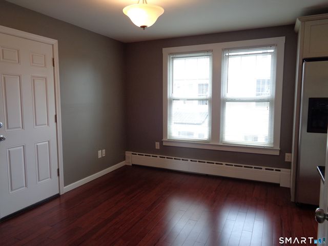 15 Bradley Avenue, Branford, CT 06405