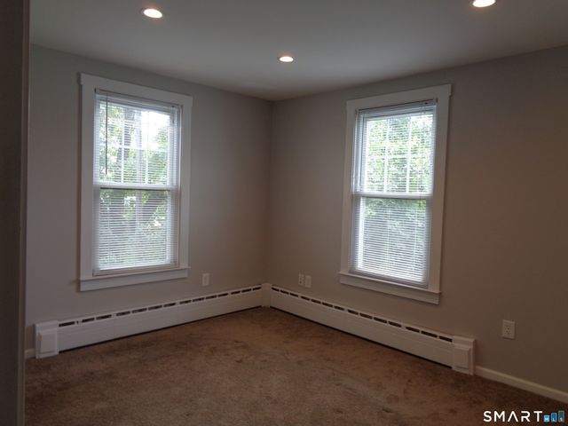 15 Bradley Avenue, Branford, CT 06405