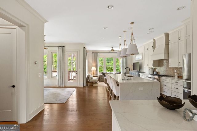 2084 Timball Road NW, Atlanta, GA 30318