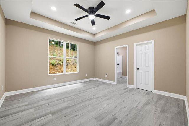 171 N Dale Avenue, Calhoun, GA 30701