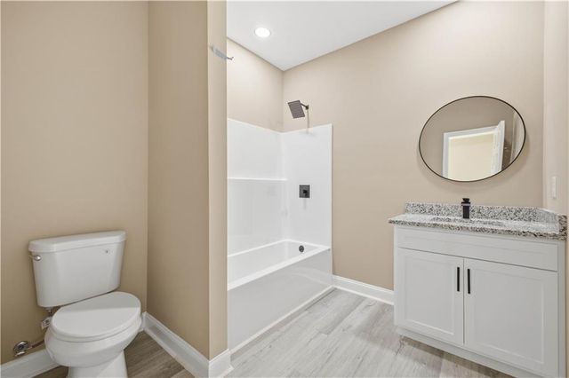 171 N Dale Avenue, Calhoun, GA 30701