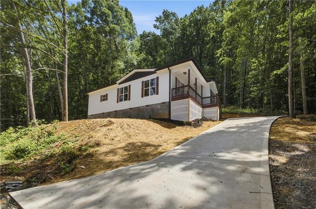 171 N Dale Avenue, Calhoun, GA 30701