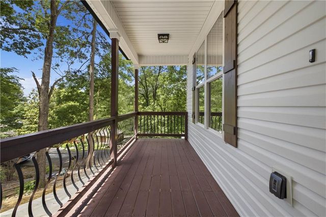 171 N Dale Avenue, Calhoun, GA 30701