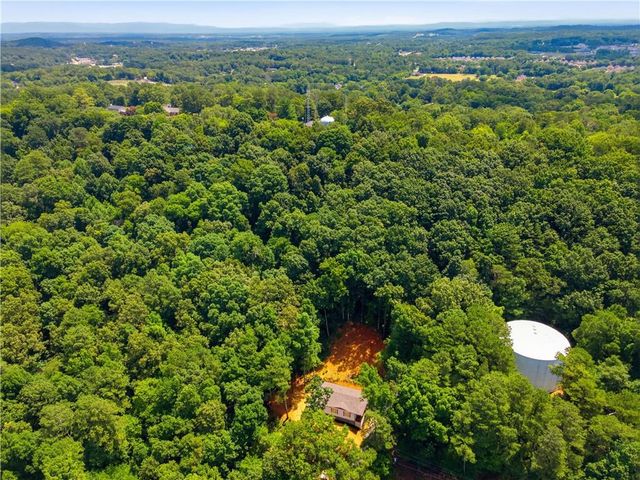 171 N Dale Avenue, Calhoun, GA 30701