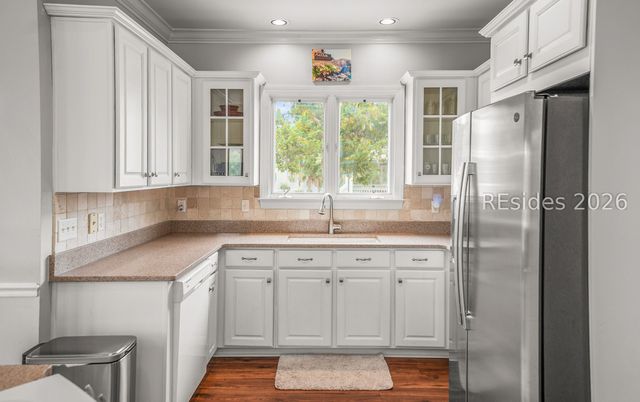 104 Patrick Dr, Beaufort, SC 29902