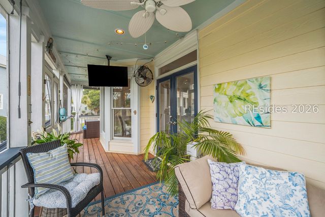 104 Patrick Dr, Beaufort, SC 29902