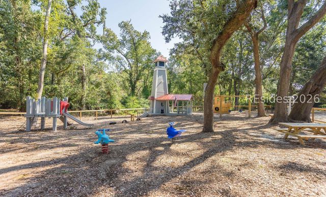104 Patrick Dr, Beaufort, SC 29902