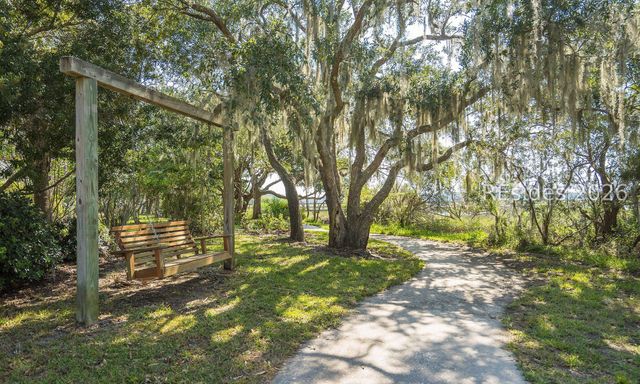 104 Patrick Dr, Beaufort, SC 29902