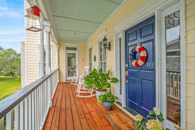 104 Patrick Dr, Beaufort, SC 29902