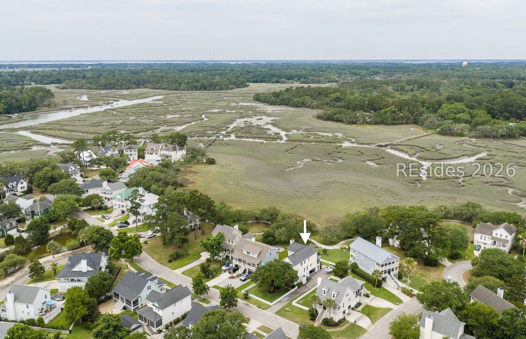 104 Patrick Dr, Beaufort, SC 29902