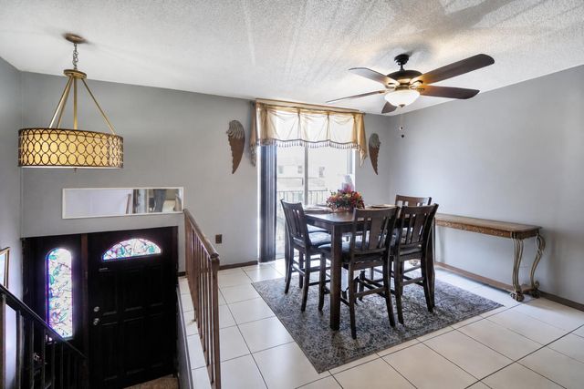 1067 W 43rd Place 68, Hialeah, FL 33012