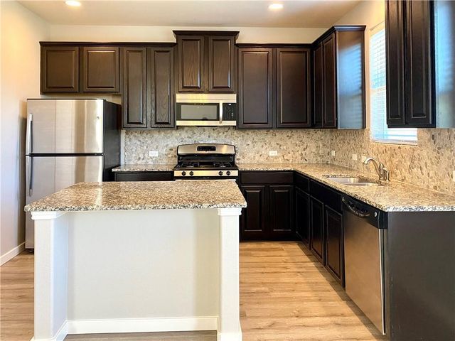 7320 Sunset Heights CIR, Austin, TX 78735