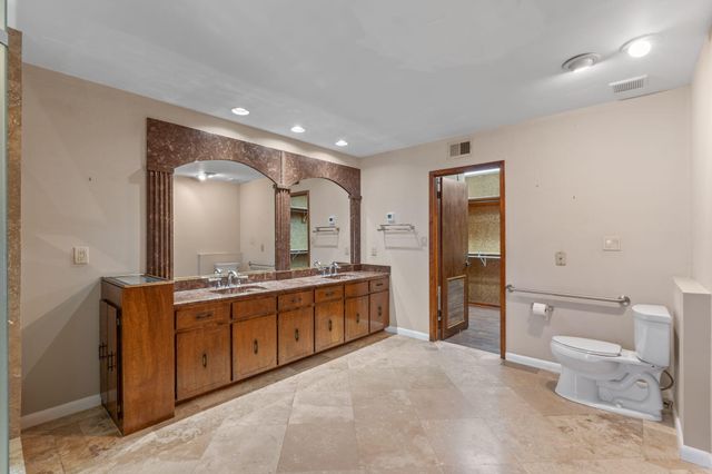 19 Old Ferry Road, Shalimar, FL 32579