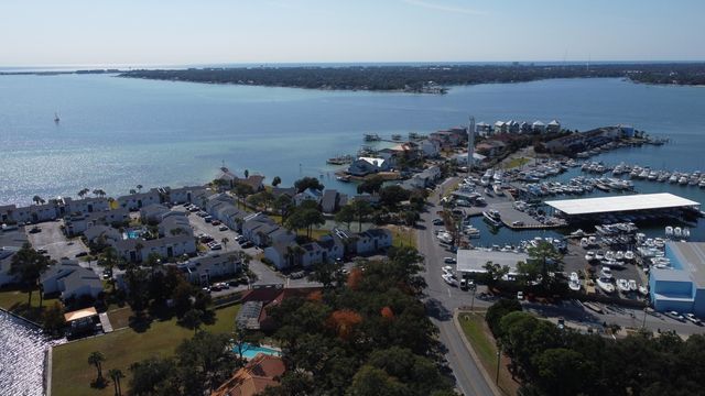 19 Old Ferry Road, Shalimar, FL 32579