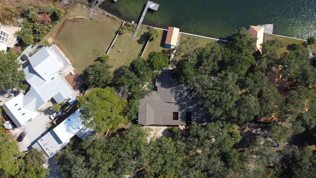 19 Old Ferry Road, Shalimar, FL 32579