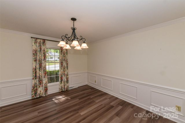 2630 Fernbank Drive, Charlotte, NC 28226
