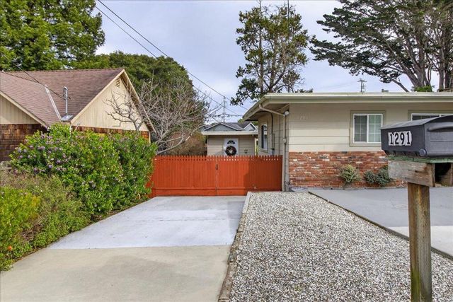 1291 Pacific Street, Monterey, CA 93940