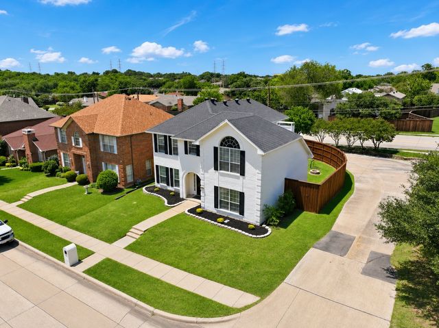 1415 Sutton Drive, Carrollton, TX 75006
