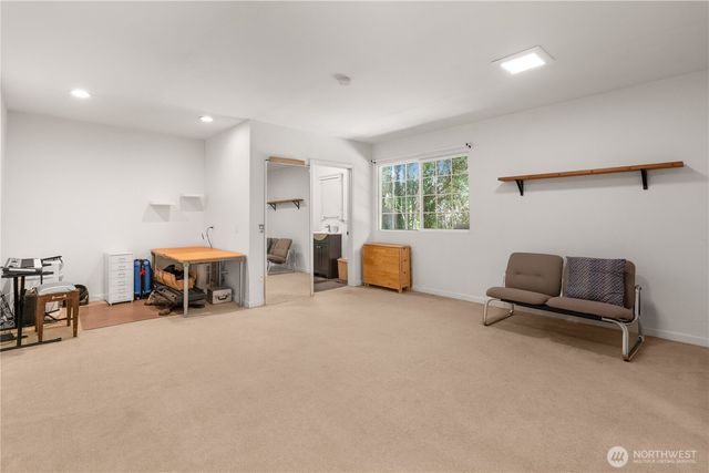16058 36th Avenue NE, Lake Forest Park, WA 98155