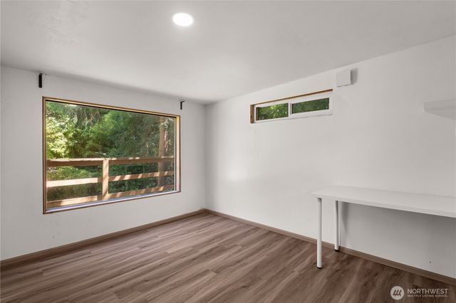 16058 36th Avenue NE, Lake Forest Park, WA 98155