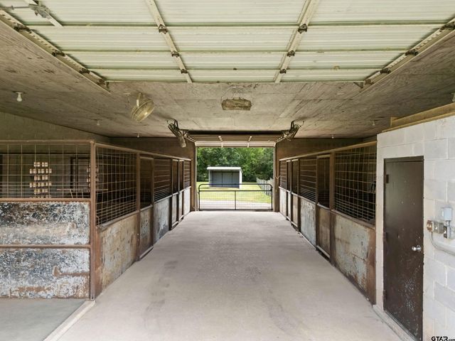 1137 Old Hwy 80, Hallsville, TX 75650