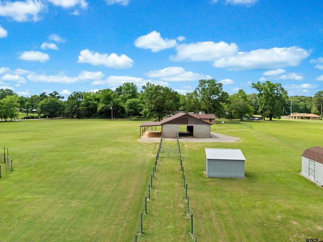 1137 Old Hwy 80, Hallsville, TX 75650