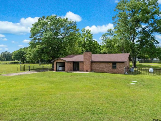 1137 Old Hwy 80, Hallsville, TX 75650