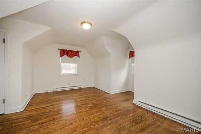 11 Middlesex Drive, Brentwood, MO 63144