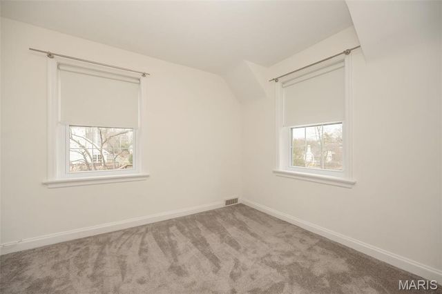 11 Middlesex Drive, Brentwood, MO 63144