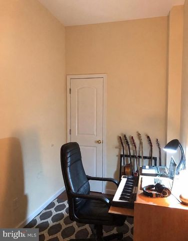 1821 N BOUVIER ST, Philadelphia, PA 19121