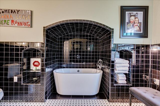 9 Columbia Avenue, Long Branch, NJ 07740