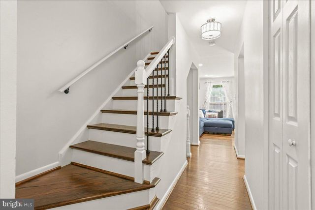 7213 EVANSTON RD, Springfield, VA 22150