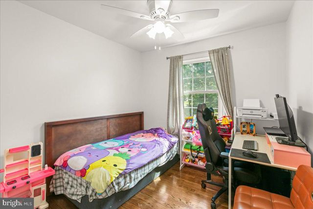 7213 EVANSTON RD, Springfield, VA 22150