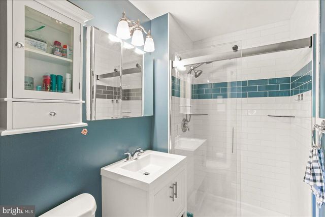 7213 EVANSTON RD, Springfield, VA 22150