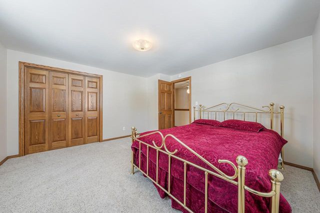 4734 MAPLE DRIVE, Green Bay, WI 54313