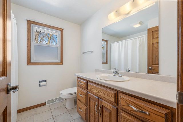 4734 MAPLE DRIVE, Green Bay, WI 54313